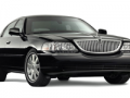 2010-lincoln-town-car.png